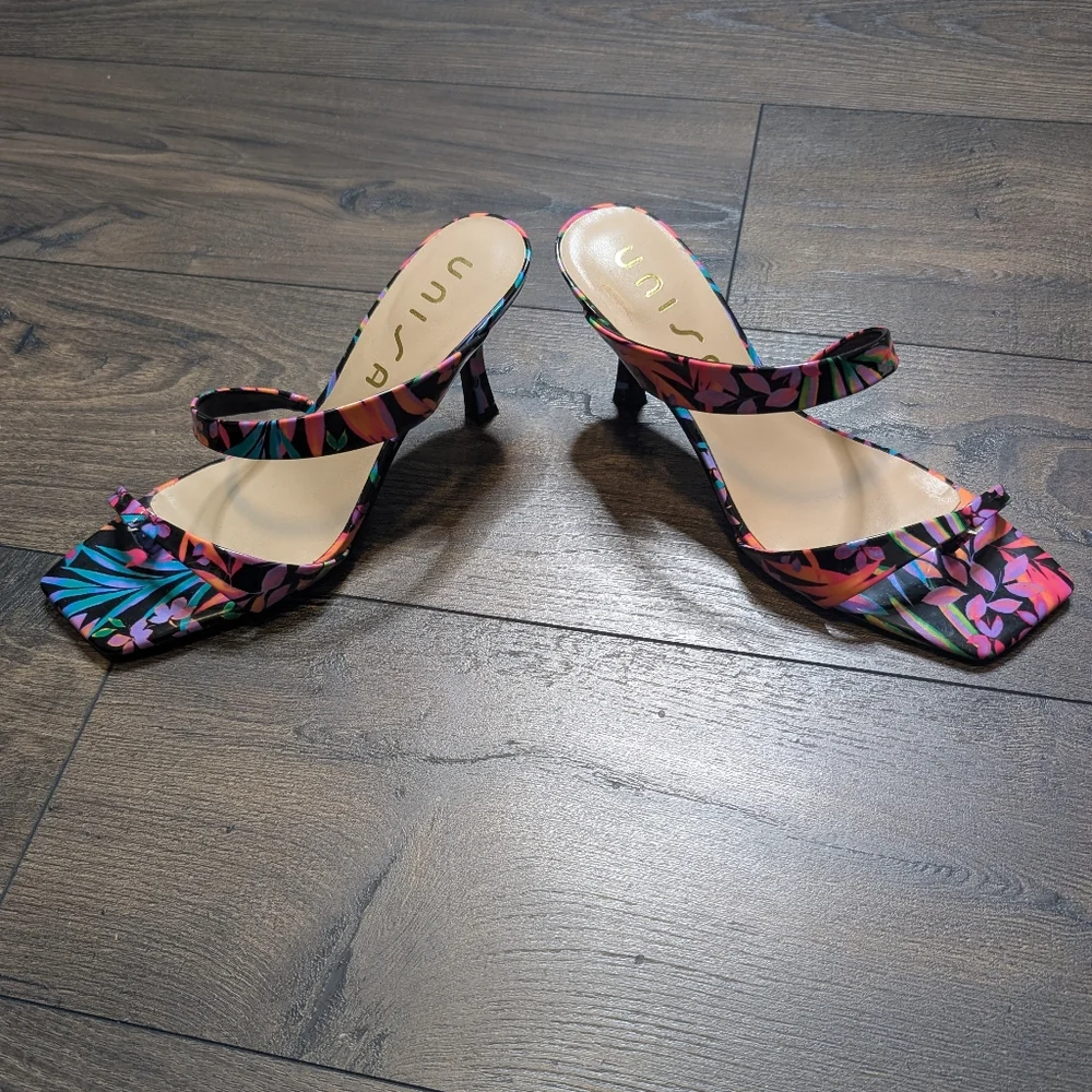 Unisa Women's‎ Multicolor Heel Sandals Size 9.5